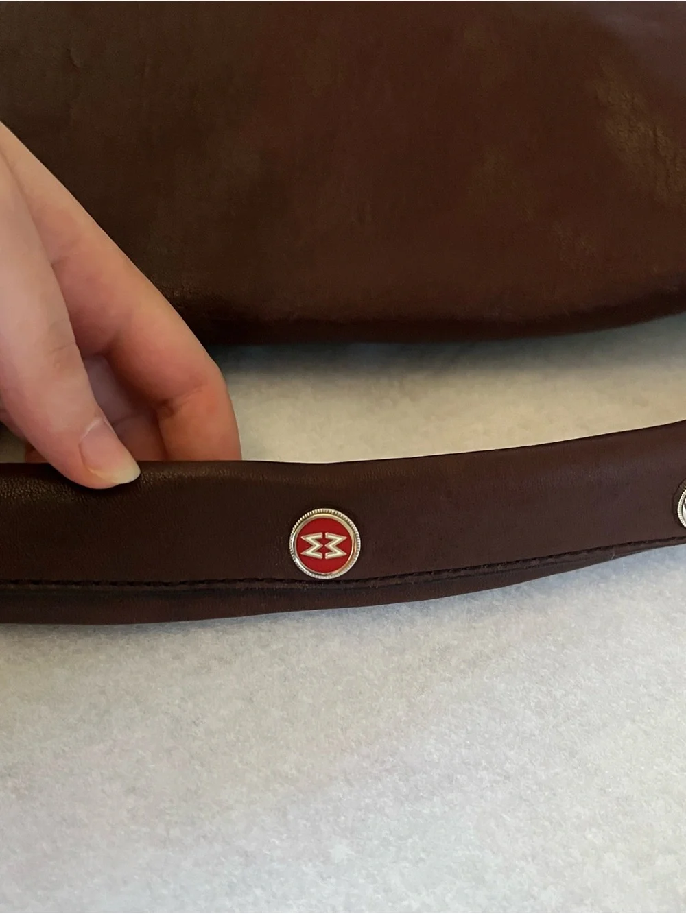 Michele Vintage Brown Leather Messenger Bag in Mint Condition